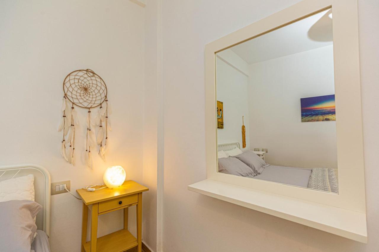 Villa Amos At Aquamarine Residence Vlore Bagian luar foto